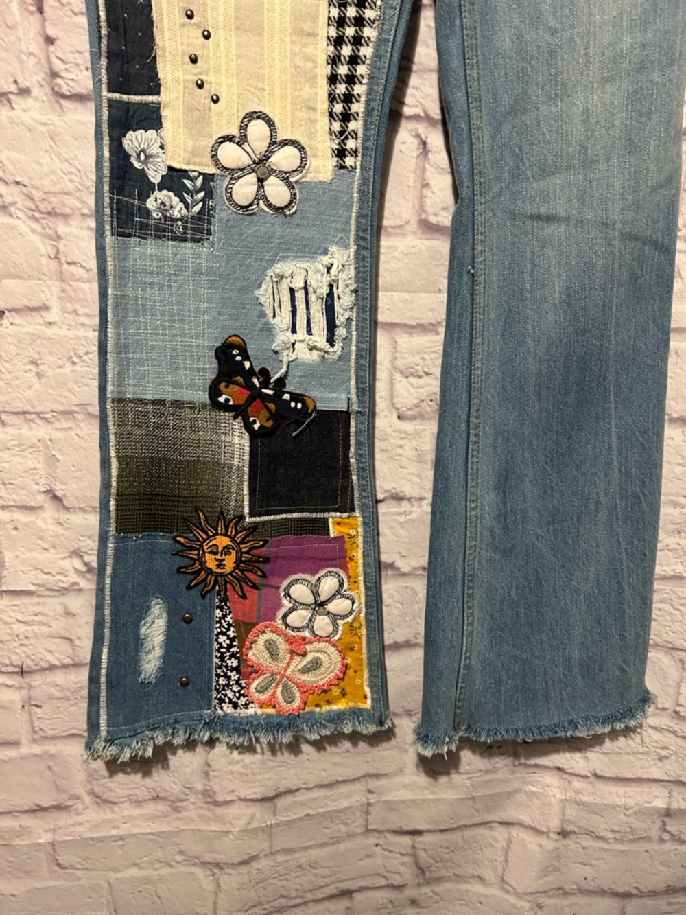 BDG  EUC High Waisted Y2K Patchwork Flare Jeans Indigo Craft Size 26 - Picture 5 of 13